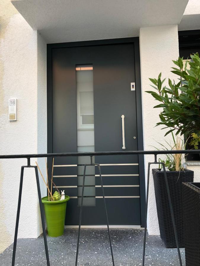 Eigene Wohnung Im Dreifamilienhaus Oberstenfeld Buitenkant foto