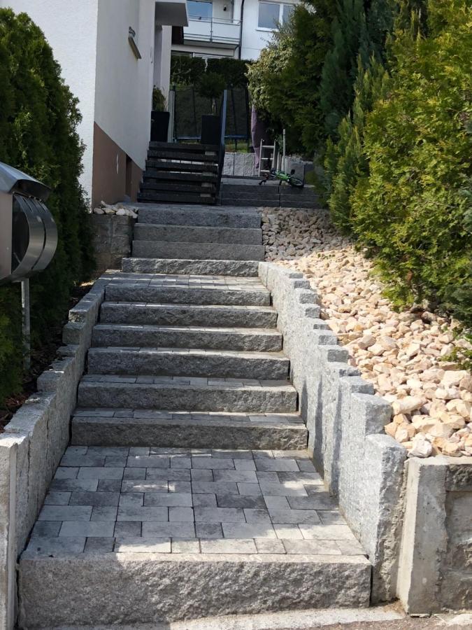 Eigene Wohnung Im Dreifamilienhaus Oberstenfeld Buitenkant foto